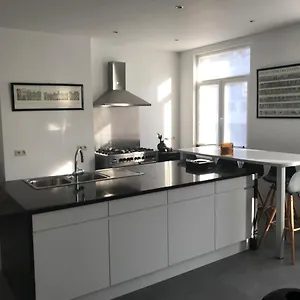 Appartement New In House